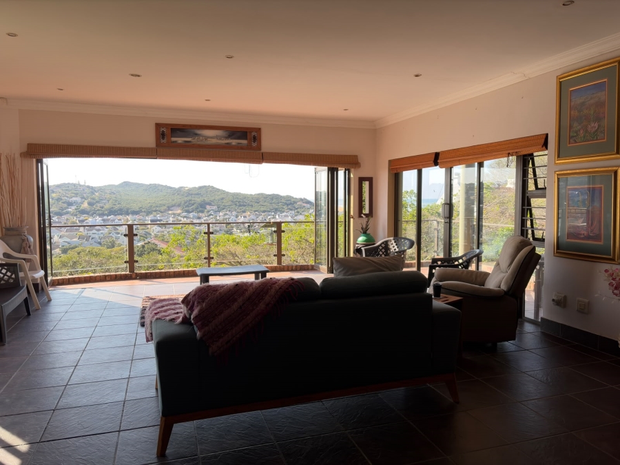 6 Bedroom Property for Sale in West Bank Eastern Cape
